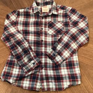NWOT Levi’s Navy and Red Plaid Flannel